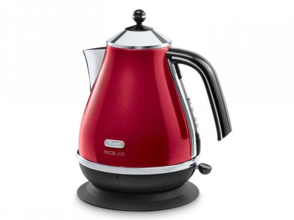 DeLonghi Red Kettle-0